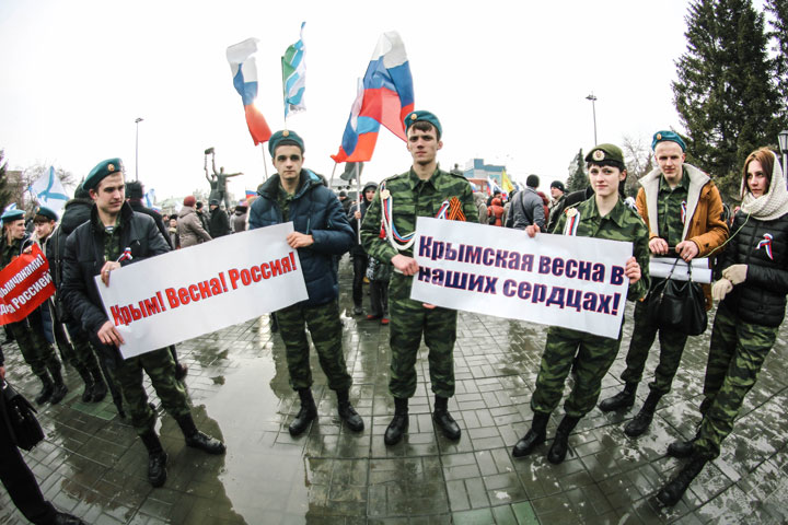 Митинг за Крым в Новосибирске уложился в 25 минут