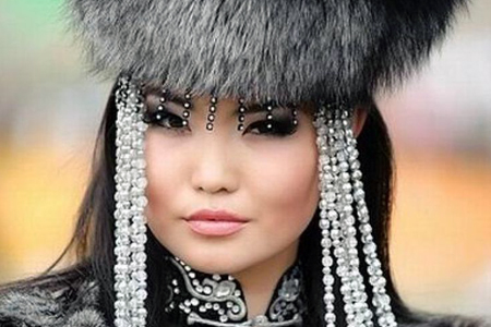 Красавица из Бурятии выиграла конкурс «Мисс монгольских наций — 2016»