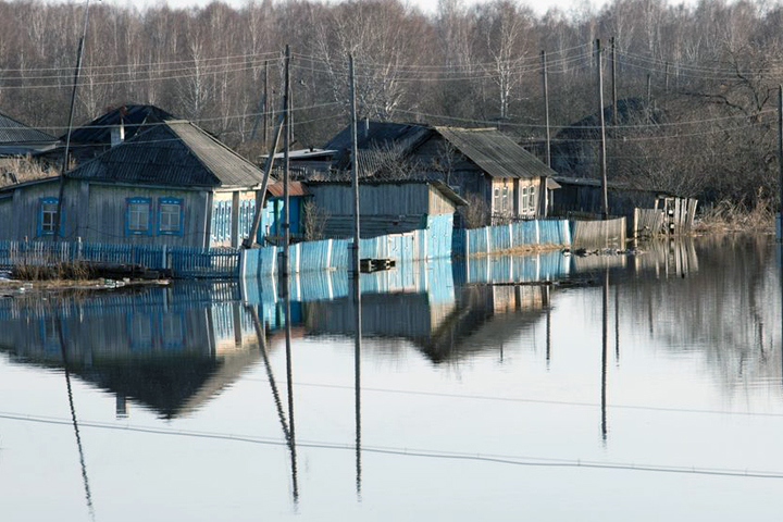 Более 500 человек оказались в зоне подтопления в Омской области
