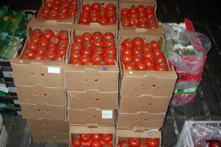 Почти 200 кг турецких помидоров уничтожено в Норильске 