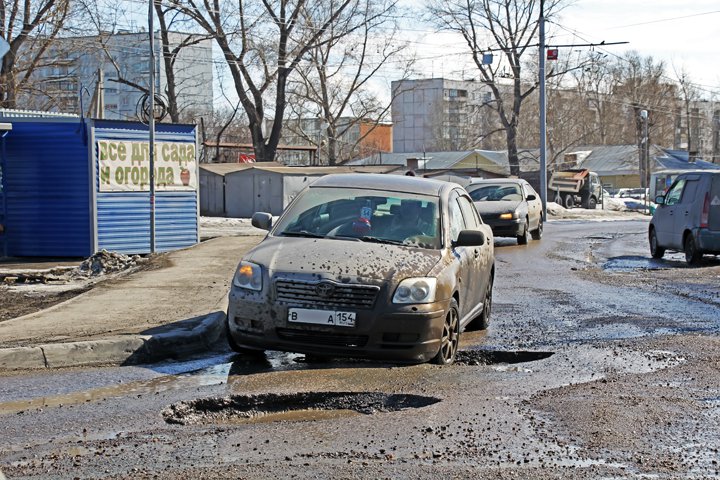 Прокуратура подала иск к мэрии Новосибирска за ямы на дорогах