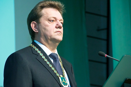 Доход мэра Томска Кляйна вырос почти на 30% 