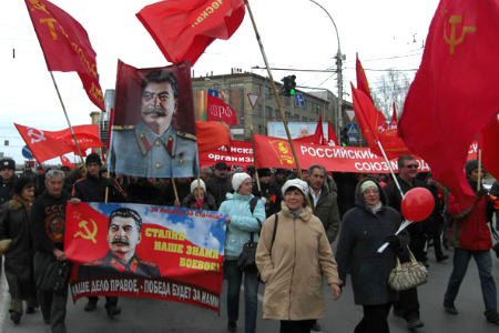 Подписи «за» и «против» билбордов со Сталиным собирают в Новосибирске
