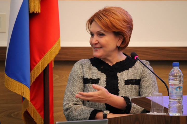 Болтенко предложила уголовную ответственность для неработающих родителей
