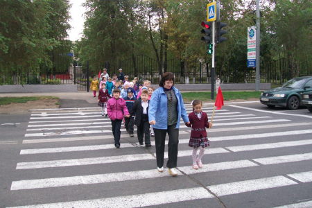 Мэр Новосибирска напомнил автомобилистам об окончании учебного года