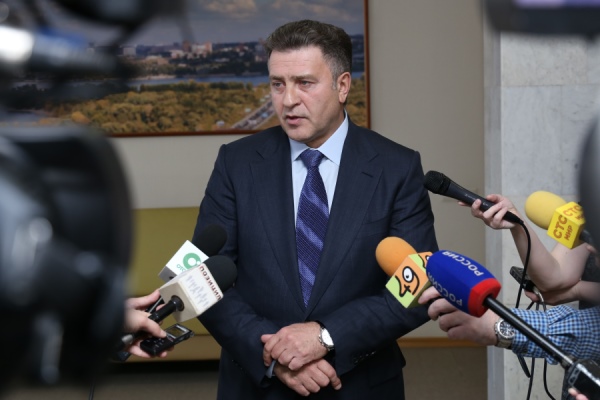 Первые лица региона и Новосибирска заключили соглашение о депутатских наказах