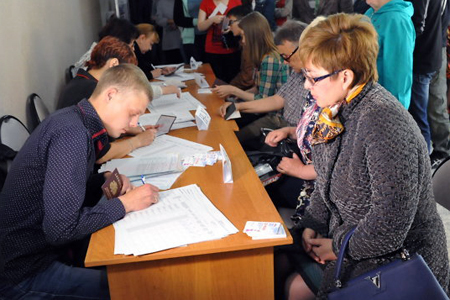 КПРФ заявила о «сгоне» депутатов для подписей за кандидатов в губернаторы Забайкалья