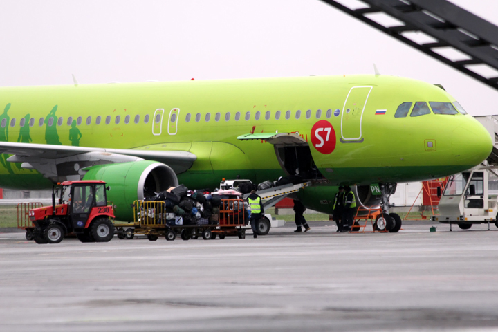 «Ведомости» сообщили о ребрендинге новосибирской авиакомпании S7