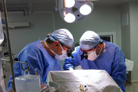 Алтайские хирурги впервые пересадили печень пациентке с циррозом