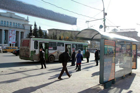 Власти Новосибирска благоустроят павильоны на остановках транспорта