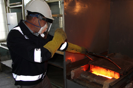 Забайкальское предприятие Росатома научилось получать золото и серебро из отходов 