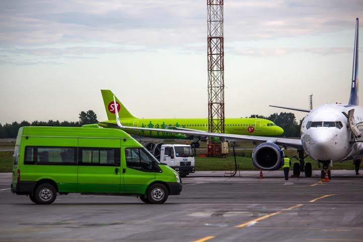 Аэропорт «Толмачёво» обнаружил рост пассажиропотока в первом полугодии