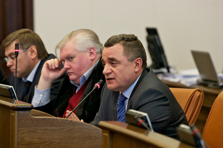 Красноярский депутат опроверг свою связь с банковскими счетами на Украине