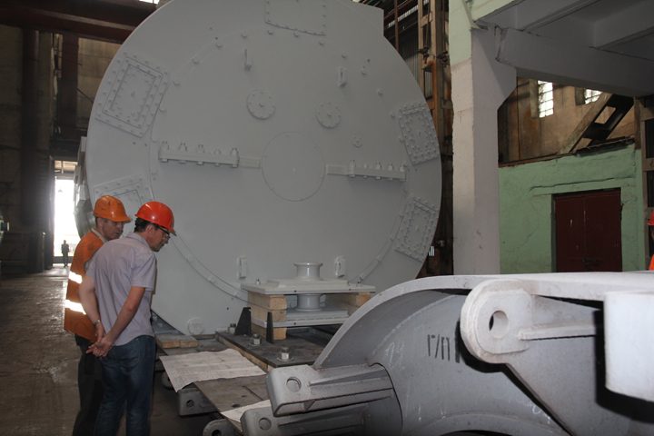 «ЭЛСИБ» отгрузил первый турбогенератор по проекту ООО «Русские газовые турбины» для калининградской генерации