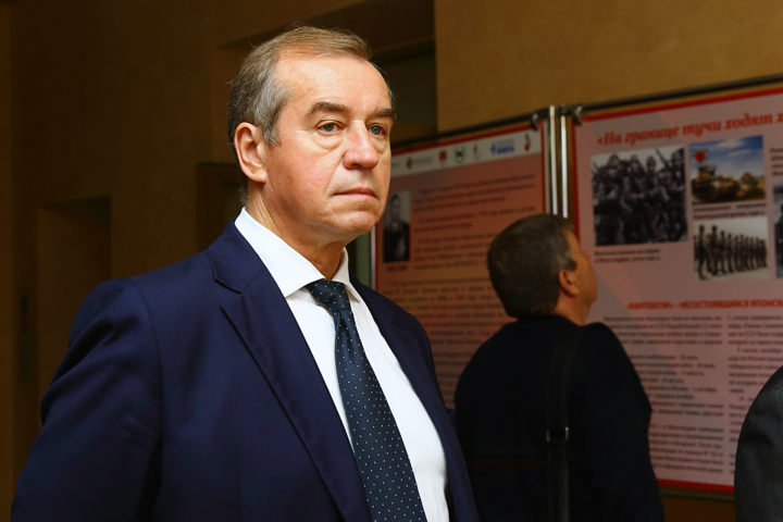 Левченко и Тулеев откажутся от мест в Госдуме