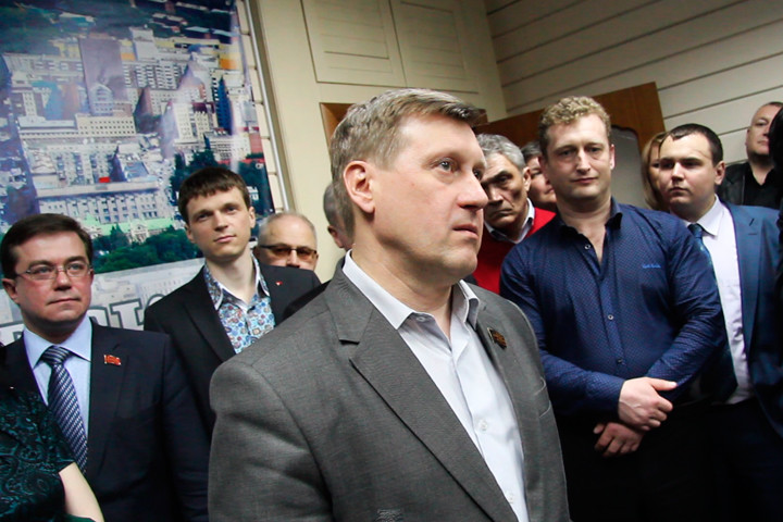 Глава Новосибирска объяснил, почему не отказался от мандата депутата Госдумы