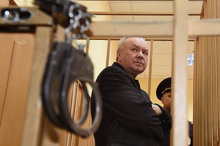 Прокуратура требует ужесточить наказание экс-главе «Мостовика» Шишову 