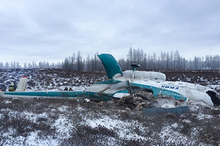 Полпред Меняйло выразил соболезнования семьям погибших в авиакатастрофе на Ямале
