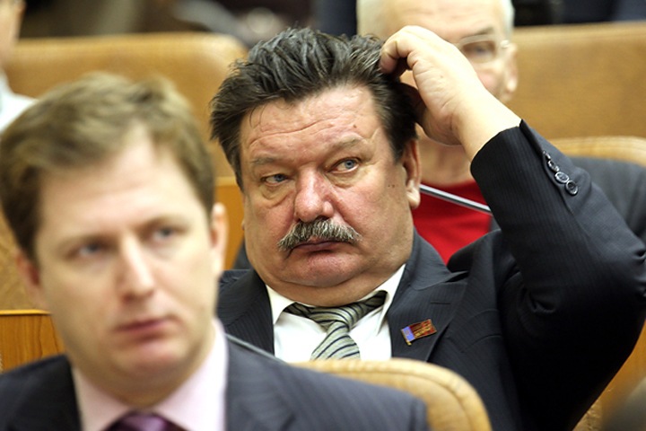 Сибирский депутат Госдумы два месяца не освобождал служебное жилье