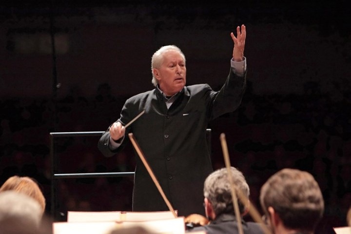 Томас Зандерлинг возглавит Новосибирский симфонический оркестр вместо Ринкявичуса