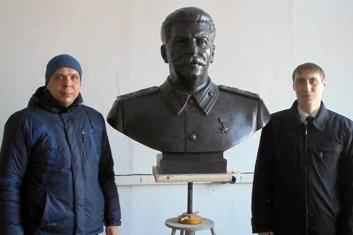 Памятник Сталину сделали в Новосибирске