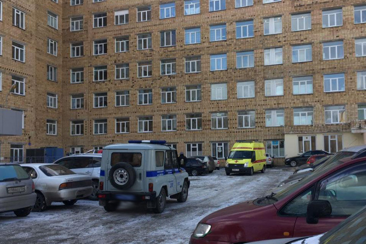 Полиция не обнаружила взрывных устройств в больнице Красноярска
