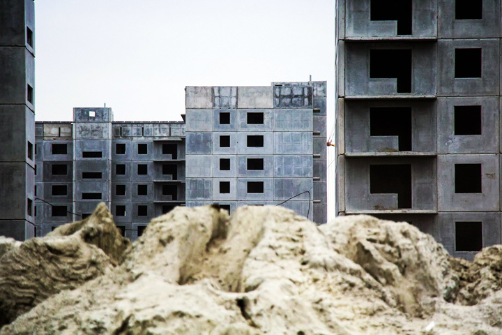 Объем ввода жилья в Новосибирске упал на треть