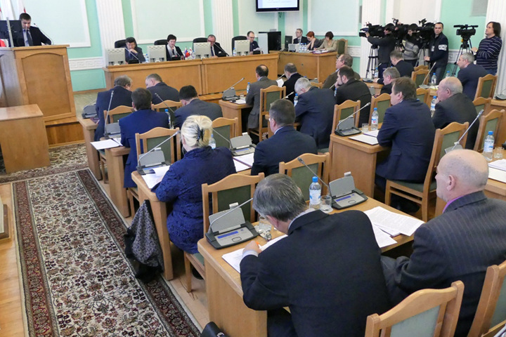 Горсовет признал выборы мэра Омска несостоявшимися