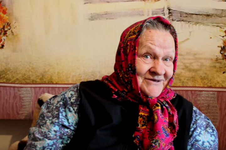 Баба Валя из Иркутска призвала лечить «негодную» ориентацию молитвами