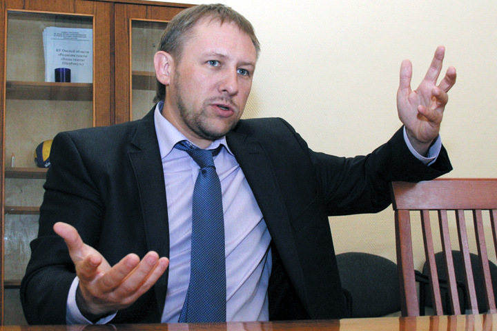 Омские депутаты от «ЕР» проиграли праймериз в горсовет «Оплоту»