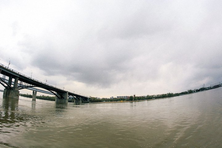 Подписание договора на строительство четвертого моста через Обь отложили