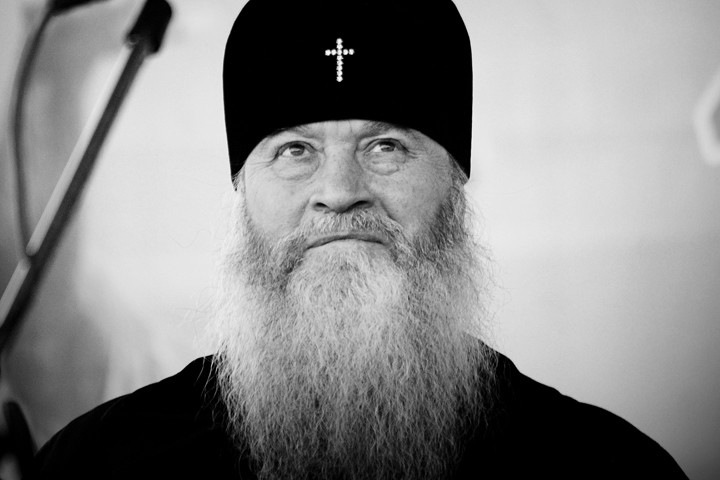 Новосибирский митрополит призвал уважать чувства неверующих