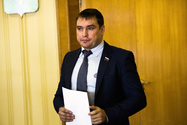 Новосибирский застройщик отобрал квартиру у депутата горсовета
