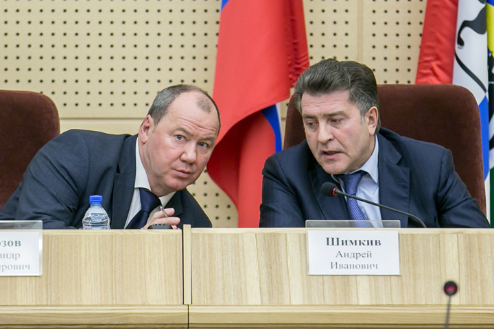 Депутаты требуют включить «админресурс» для сбора налогов в Новосибирской области