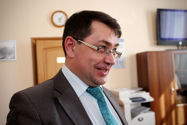 Единороссы не пустили Олега Пучкова в новосибирскую квалификационную коллегию судей