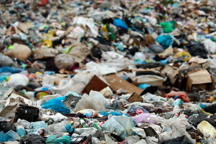 Новосибирск утонет в мусоре из-за закрытия Гусинобродской свалки