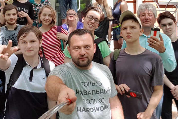 «Не надо ссылаться на закон»: глава новосибирского штаба Навального обжаловал одну подпись в облизбиркоме