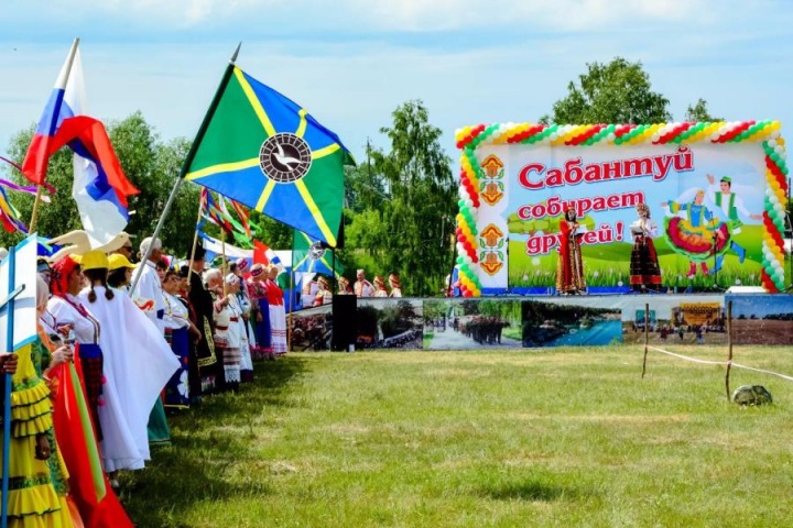 «Сабантуй» стал традиционным праздником в Новосибирской области