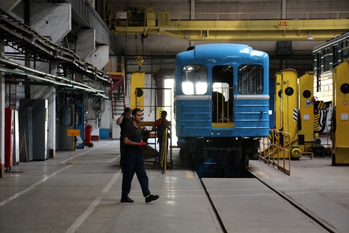 Новосибирские власти объяснили повышение тарифа в метро достройкой «Золотой нивы»