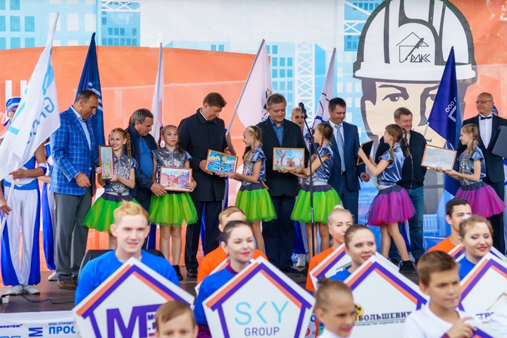 Как Новосибирск отпраздновал День строителя