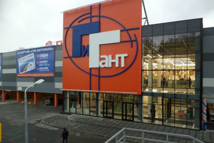 Новосибирский депутат Манцуров откроет торговый центр за 1 млрд