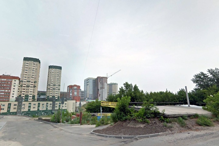 Власти предложили дорогу и канализацию вместо парка в центре Новосибирска