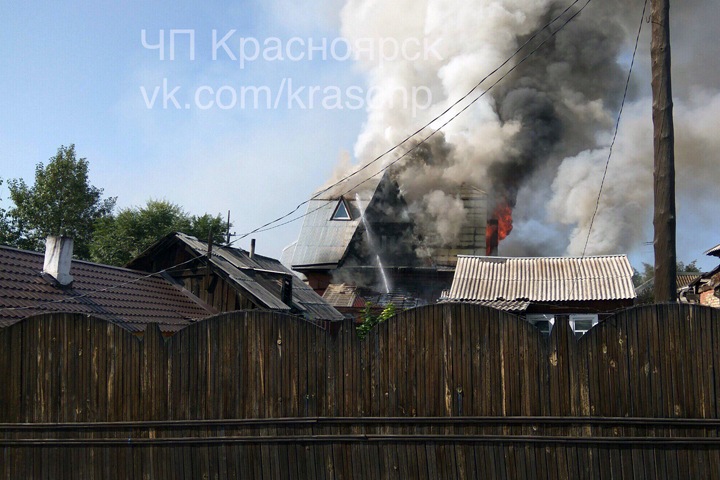 Дом престарелых загорелся в Красноярске: есть жертвы