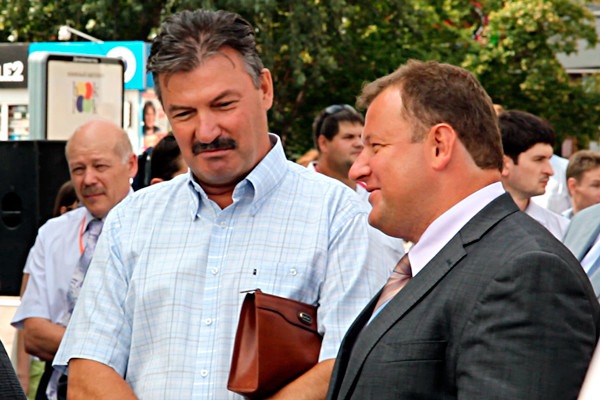 Новосибирский депутат извинится за скандал на штрафстоянке