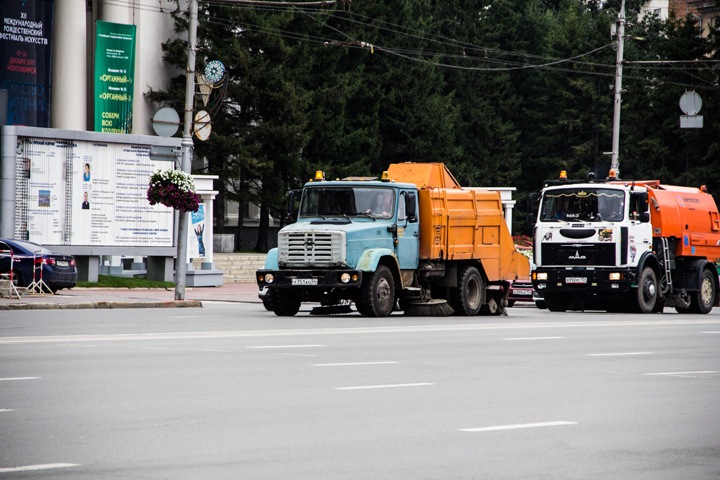 Генеральная уборка: как избавить Новосибирск от грязи и пыли