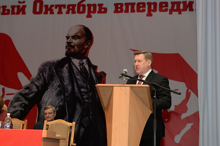 Локоть призвал коммунистов победить на выборах новосибирского губернатора