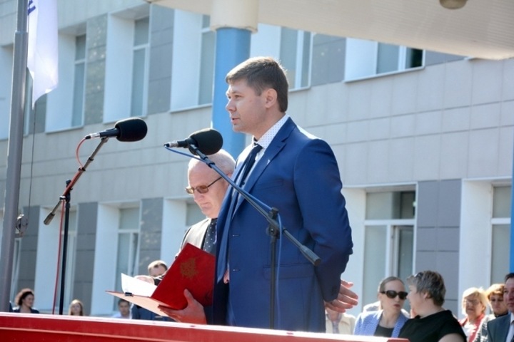 Омский суд отстранил от должности обвиненного в хищениях директора филиала «Сибуправтодора»