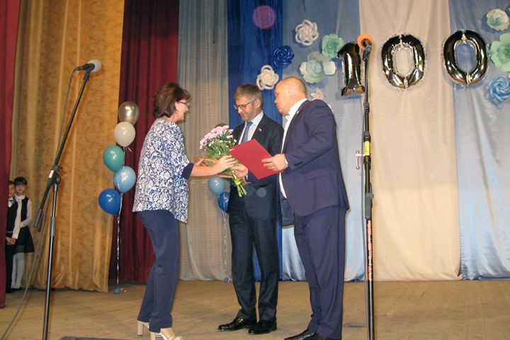 Сокурская школа отметила 100-летний юбилей