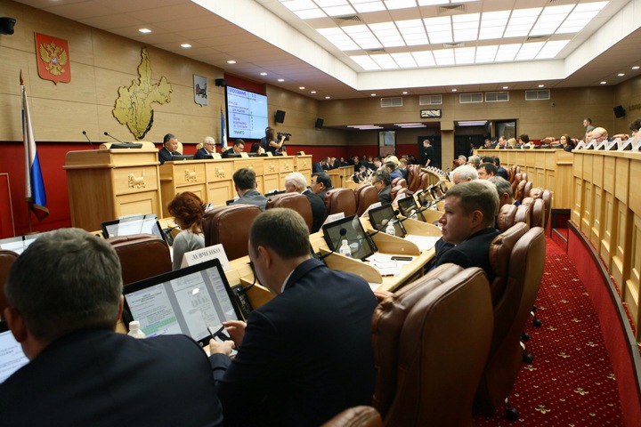 Иркутский парламент заявил о недостатке лекарств в регионе