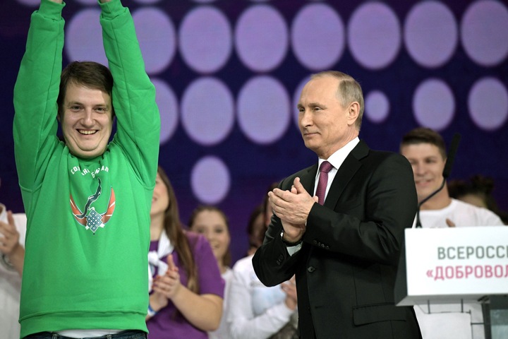 Путин наградил байкальского добровольца и объявил о выдвижении